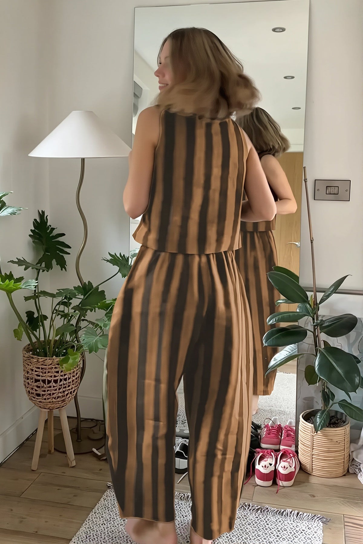 Striped Sleeveless Tapered Pants Set