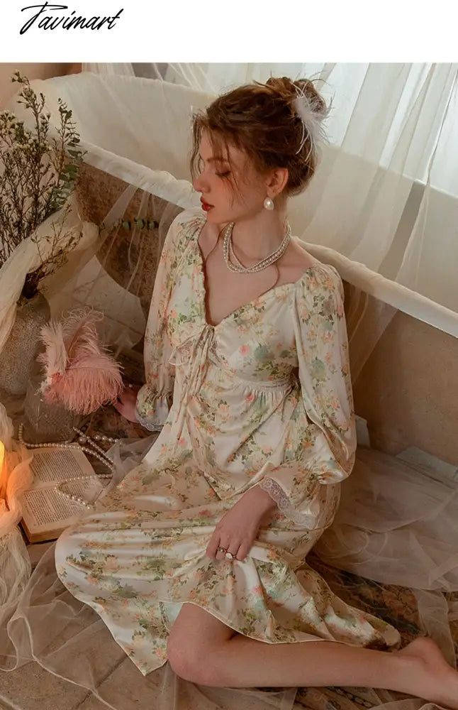 French Sexy Pajamas Female Ice Silk Nightgown with Chest Pad Home Clothes Long Sleeve V-Neck Nightdress Printed Home Clothes