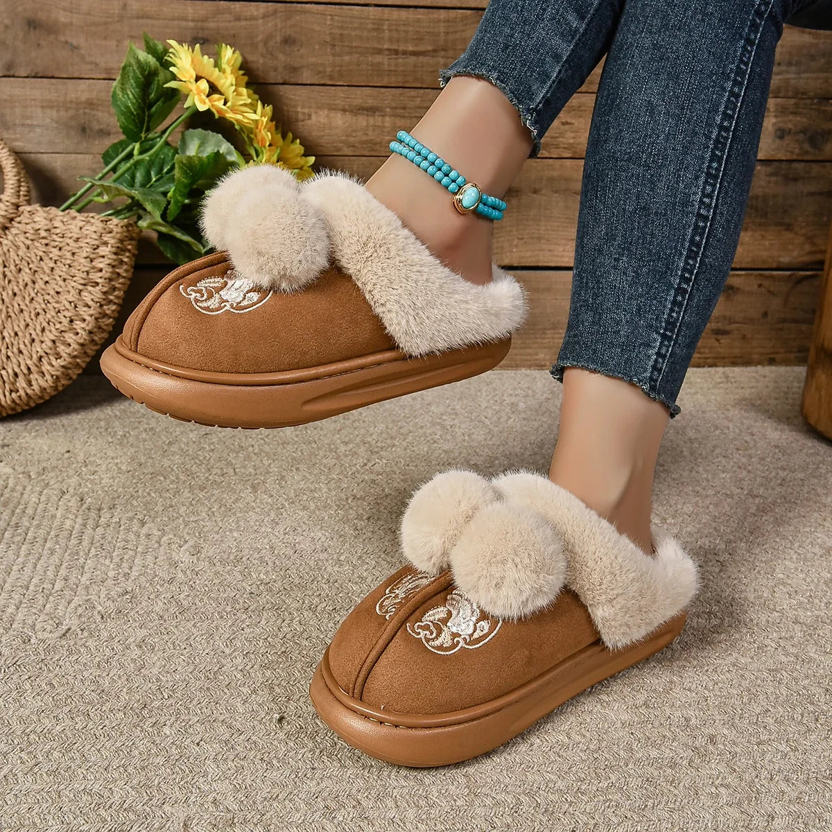 2024 Winter New Warm Women Snow Boots Indoor Comfortable Plush Shoes Platform Winter New Cute Cotton Slippers Zapatos De Muje