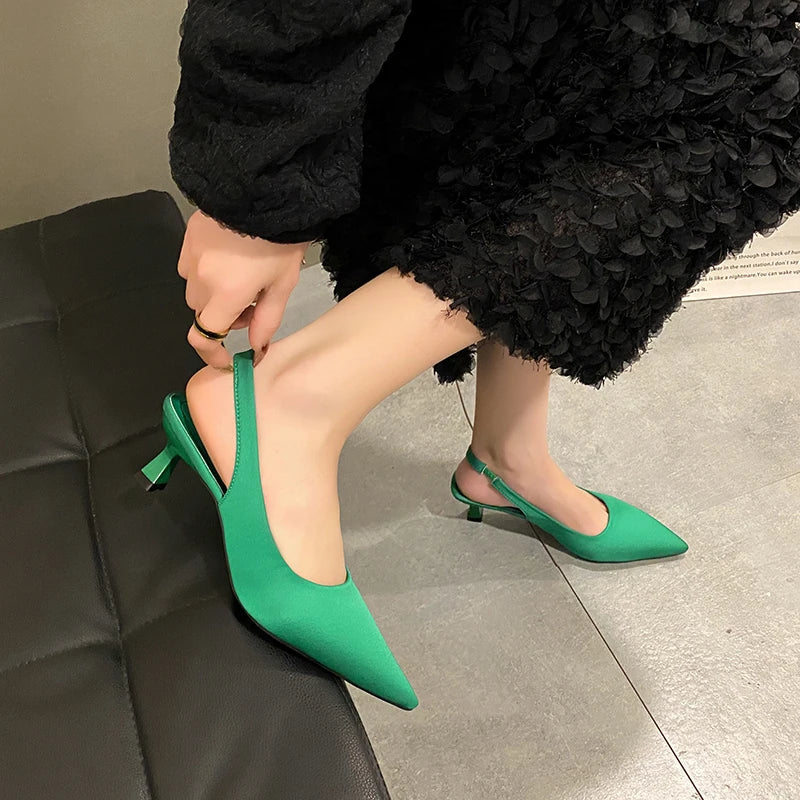 Hot Sale Slip-on Fashion Office Career Pointed Toe Cap Sandals Low Heel Pumps