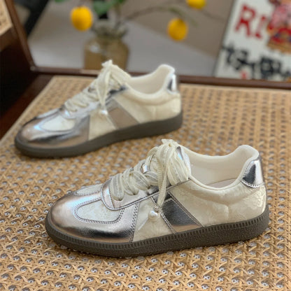 Women Casual Jogging Sneakers Youth Girls Silver Lace-Up Outdoor Athletic Trainers Low Heels Breath Tennis Flats Walking Shoe