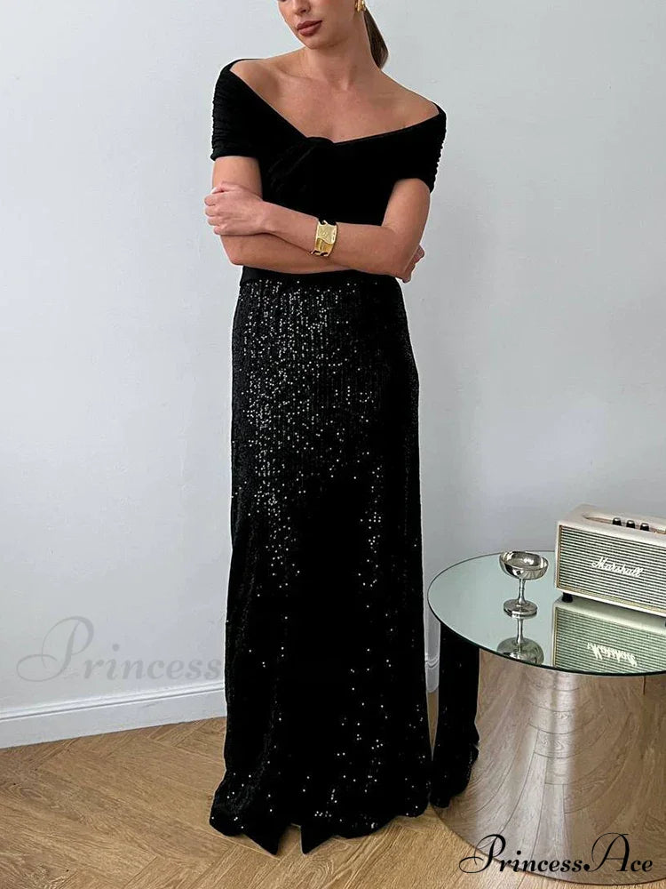 Twist Front Off Shoulder T-Shirt