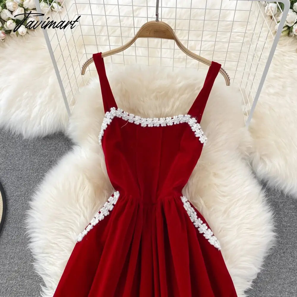Elegant Women Vintage Velvet Dress Winter Fashion Spaghetti Strap Sleeveless Floral Beading Pockets A-line Midi Party Dress