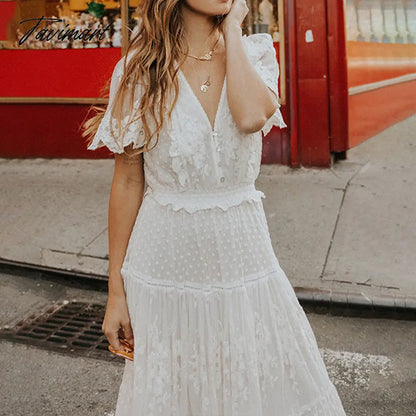 Europe And The United States Summer New Women's French Pure Color Hollow V-Neck Short Sleeved Lace White Dress Female