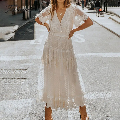 Europe And The United States Summer New Women's French Pure Color Hollow V-Neck Short Sleeved Lace White Dress Female
