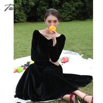 Free Shipping New Velvet Spring And Autumn Women Long Mid-calf V-neck XS-L Vintage Dresses Back And Red Beaded Dresses