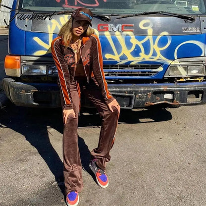 High Quality Winter Velvet Crop Jacket and Tracksuit Joggers Two Piece Set Green Jogging Suits for Women