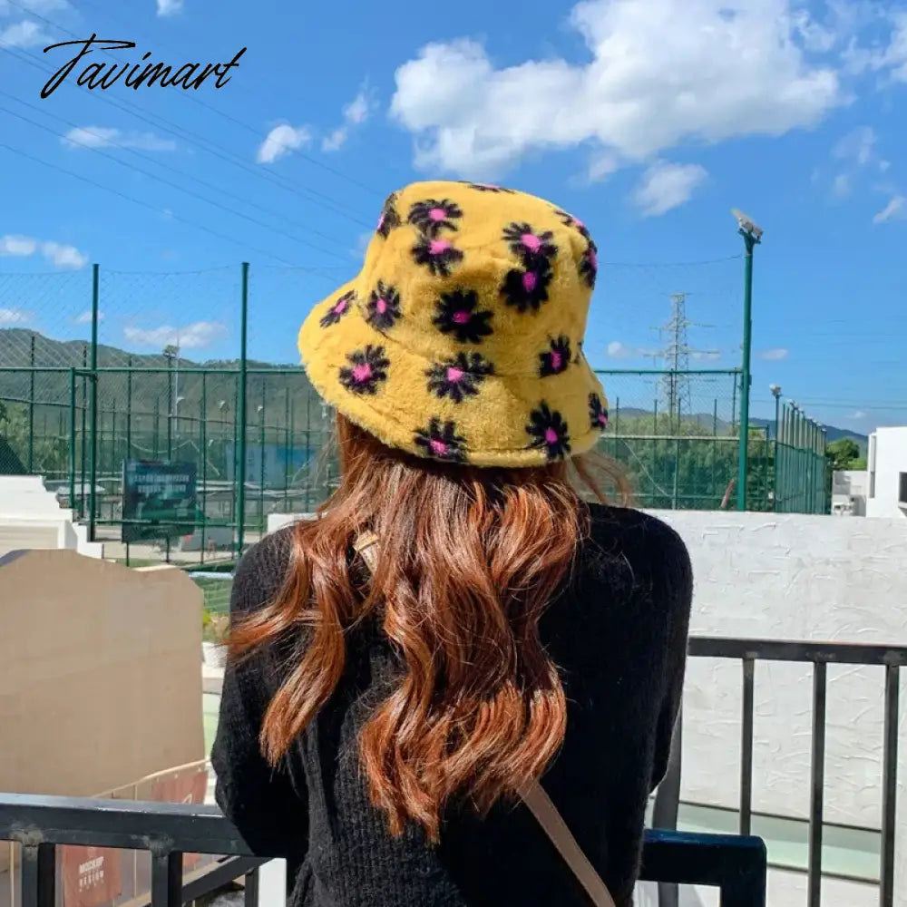 Japanes New Winter Daisy Faux Fur Bucket Hat For Women Thick Warm Hat Lady Outdoor Travel Panama Girls Soft Velvet Fisherman Hat