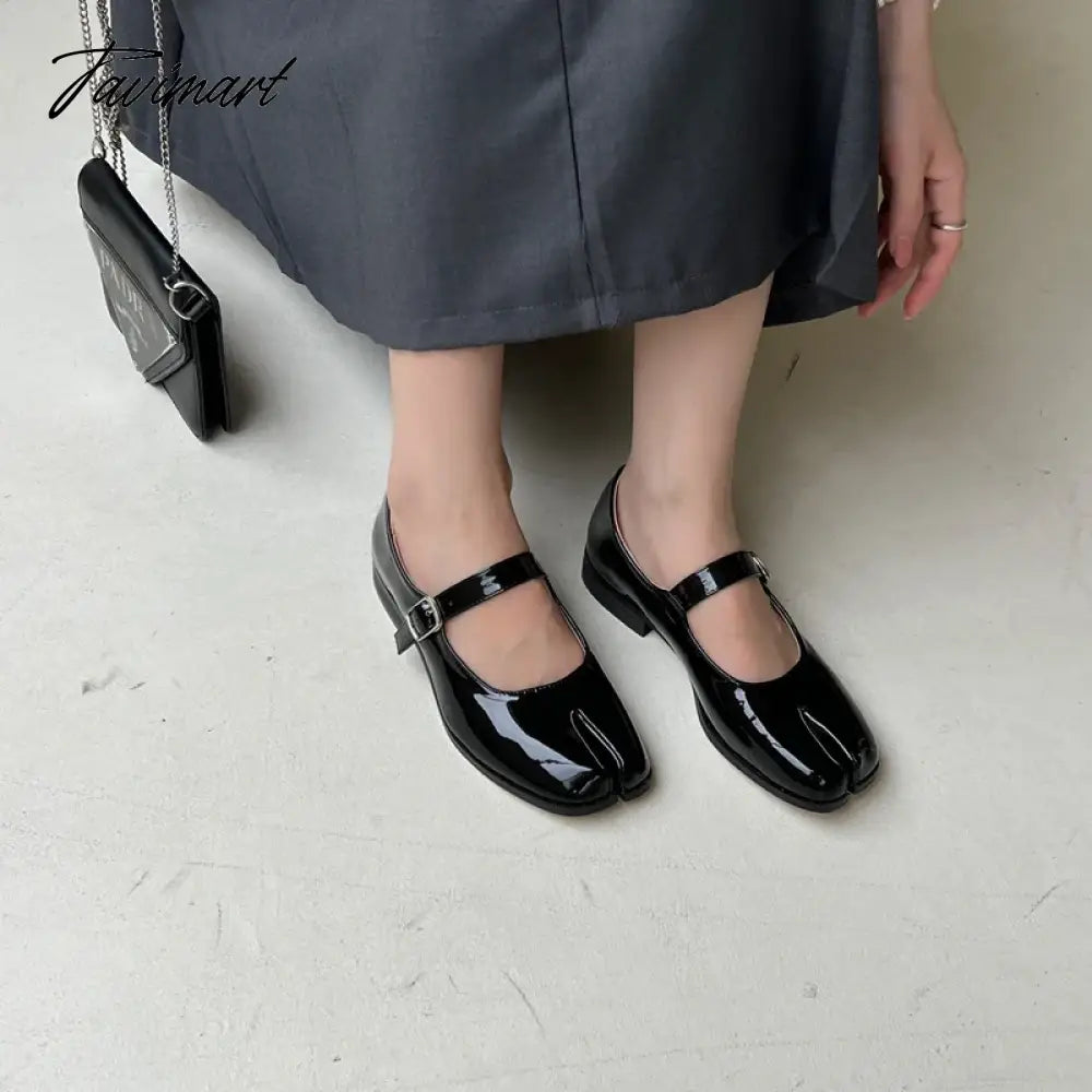 NEW Korean Style Spring Black Tabi Ninja Moccasins Round Split Toe Shallow Women Rome Style Shoes Female Casual Mary Janes Shoes