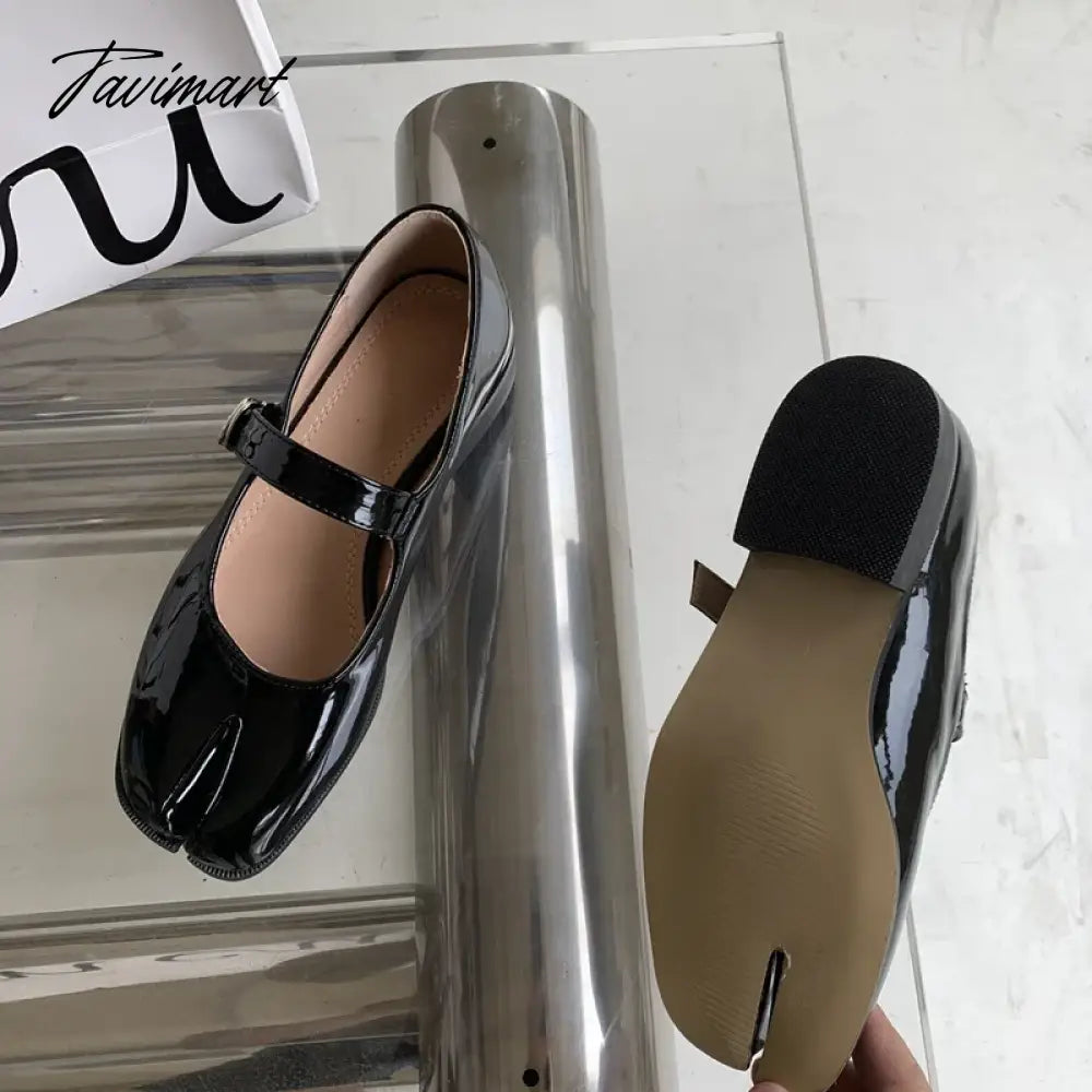 NEW Korean Style Spring Black Tabi Ninja Moccasins Round Split Toe Shallow Women Rome Style Shoes Female Casual Mary Janes Shoes