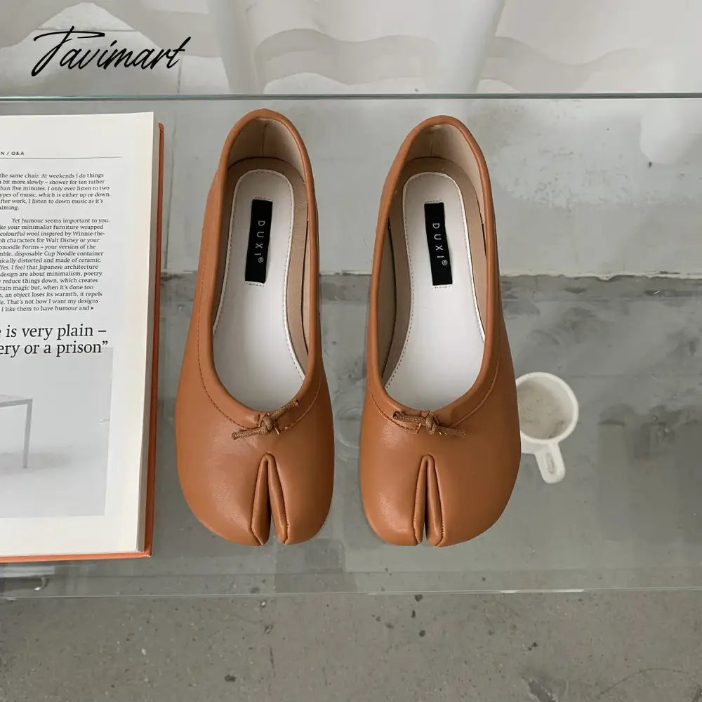 NEW Woman Microfiber Leather Comfy Flats Split Toe Slippers Soft Bottom Loafers Brief Ladies Moccasins Tabi Ninja Shoes 5 colors