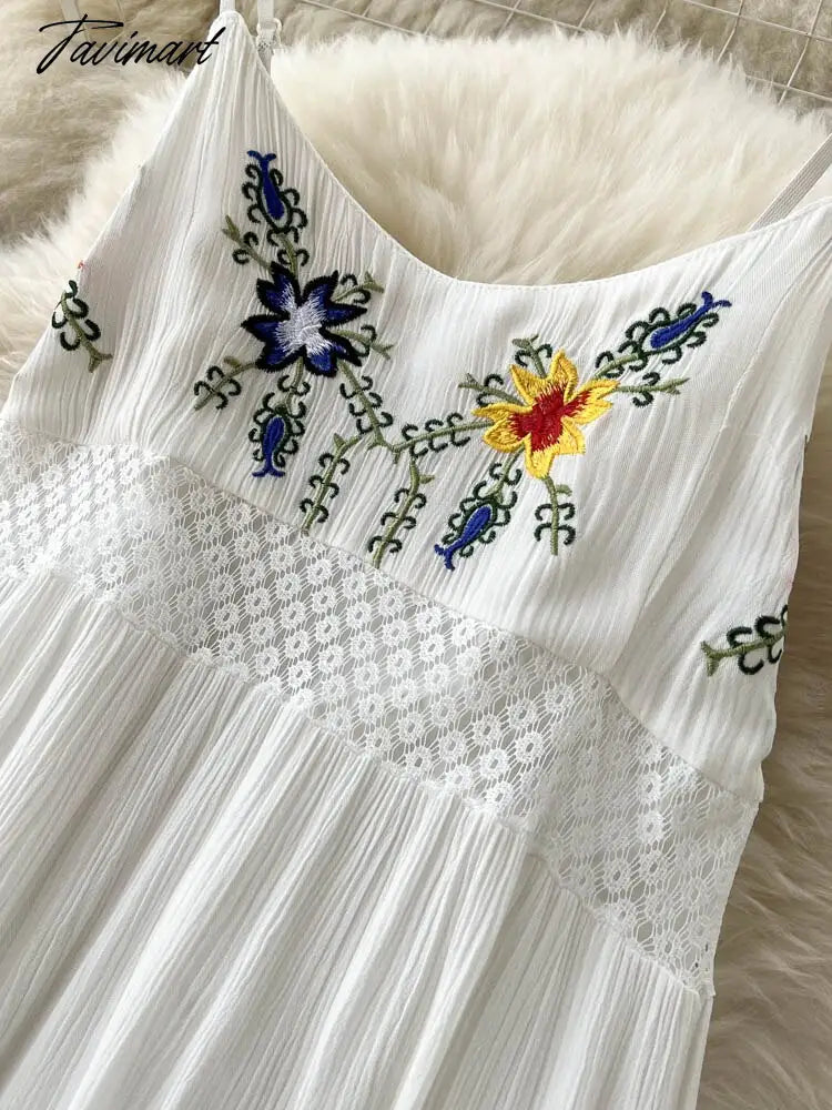 Summe New Ladies Beach Dress Korea Fashion Sling Embroidery Hollow Sexy Long Skirt Elegant Party Dress White Dress Robe