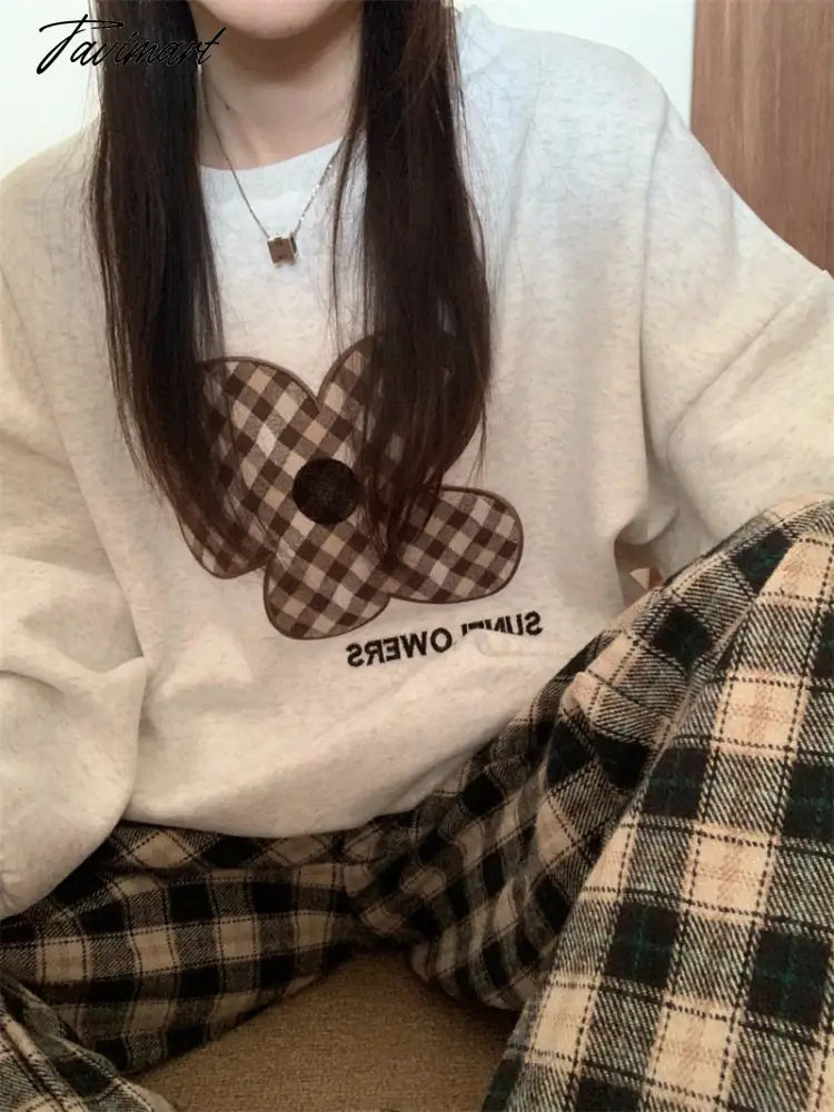 Women Grey Sweatshirt Letter Flowers Pattern Crew Neck Korean Fashion Hip Hop Leisure Loose Fleece Thicken Winter Tops Pullover