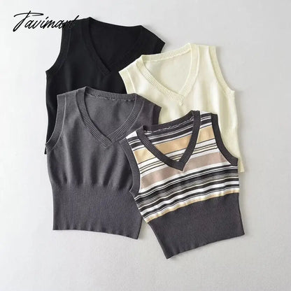 Women Ribbed Trims Knitted Crop Sweater Vest