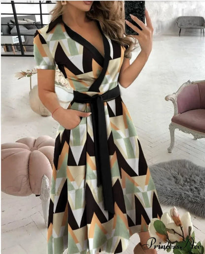 Warm-Season Retro Short-sleeved V-neck Gown Party Spring Patterned Fashion Belt